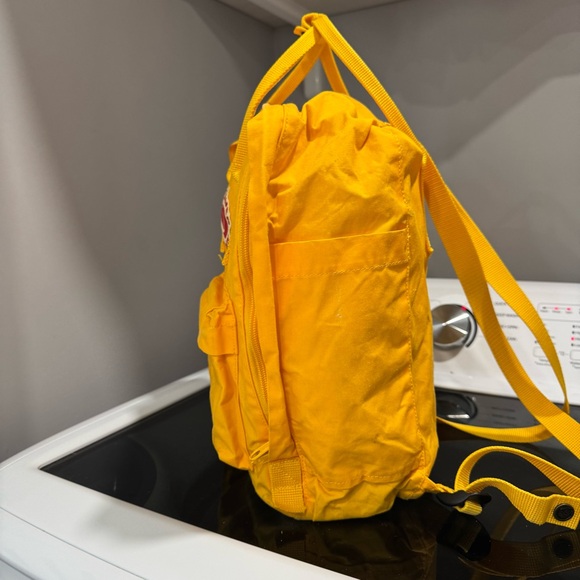 Yellow Fjallraven Kanken bookbag - Picture 2 of 12